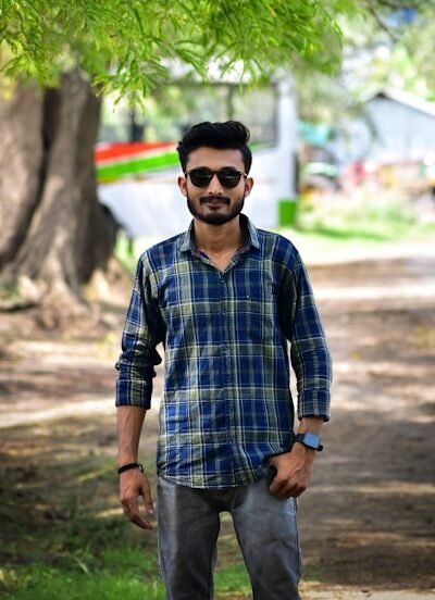 Village resident grateful for SSC form submission via OnlineCyberCafe.in without cyber café access